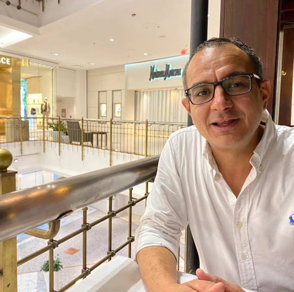 Meet your Posher, Moataz - Picture 1 of 1